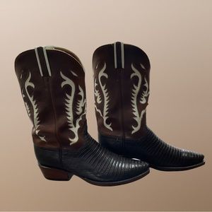 Mens Lucchese Classics Size 10 Handmade Black, Brown and White